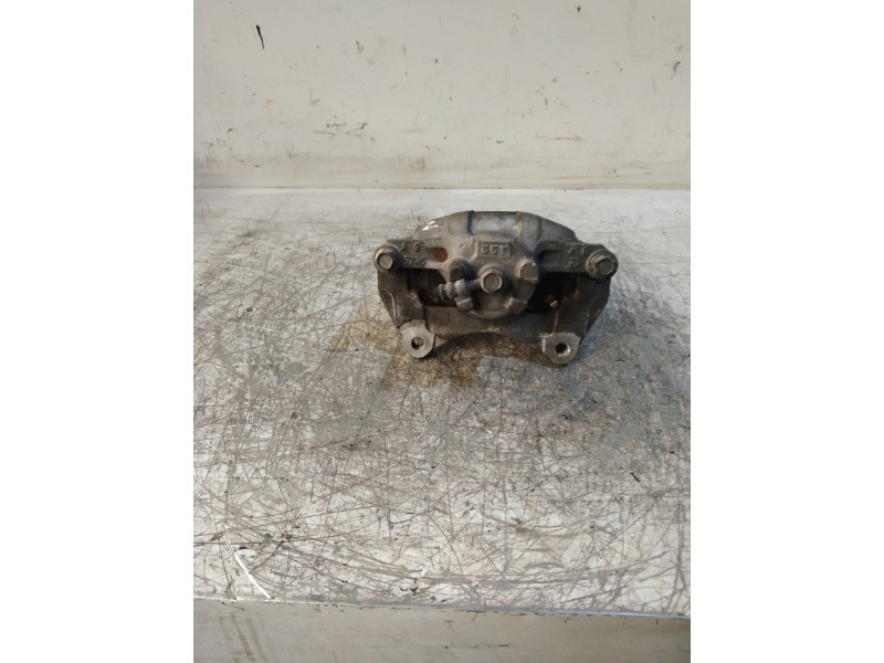 Recambio de pinza freno delantera izquierda para mitsubishi asx (ga0w) kaiteki 2wd referencia OEM IAM 4605A861  