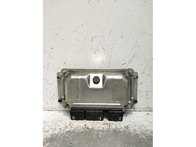 Recambio de centralita motor uce para citroën c3 i (fc_, fn_) 1.6 16v referencia OEM IAM 0261207858 9646992680 