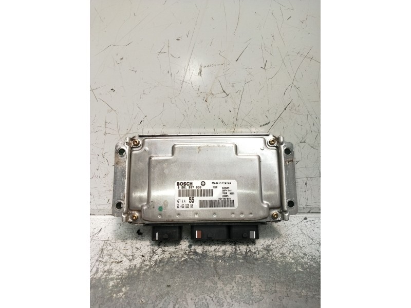 Recambio de centralita motor uce para citroën c3 i (fc_, fn_) 1.6 16v referencia OEM IAM 0261207858 9646992680 