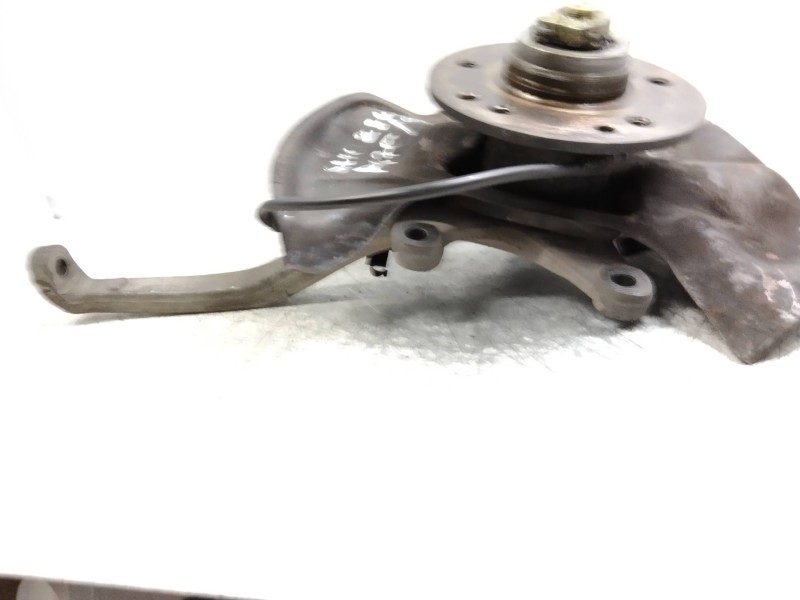 Recambio de mangueta delantera izquierda para mercedes clase slk (w170) roadster 230 compressor (170.447) referencia OEM IAM   