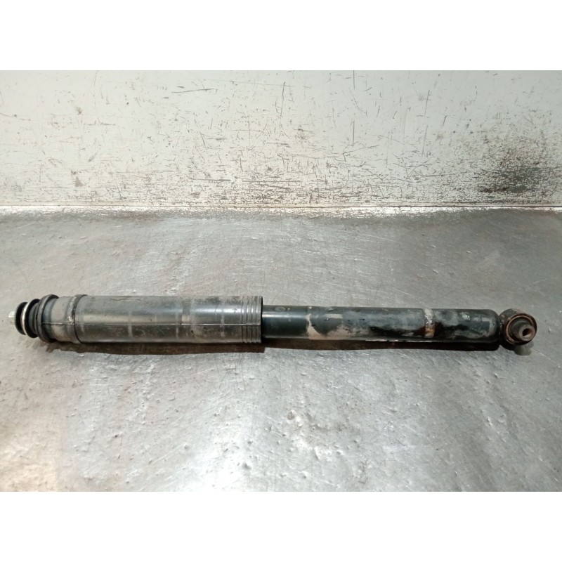 Recambio de amortiguador trasero derecho para toyota auris (_e15_) 1.4 d-4d (nde150_) referencia OEM IAM 4853002490  