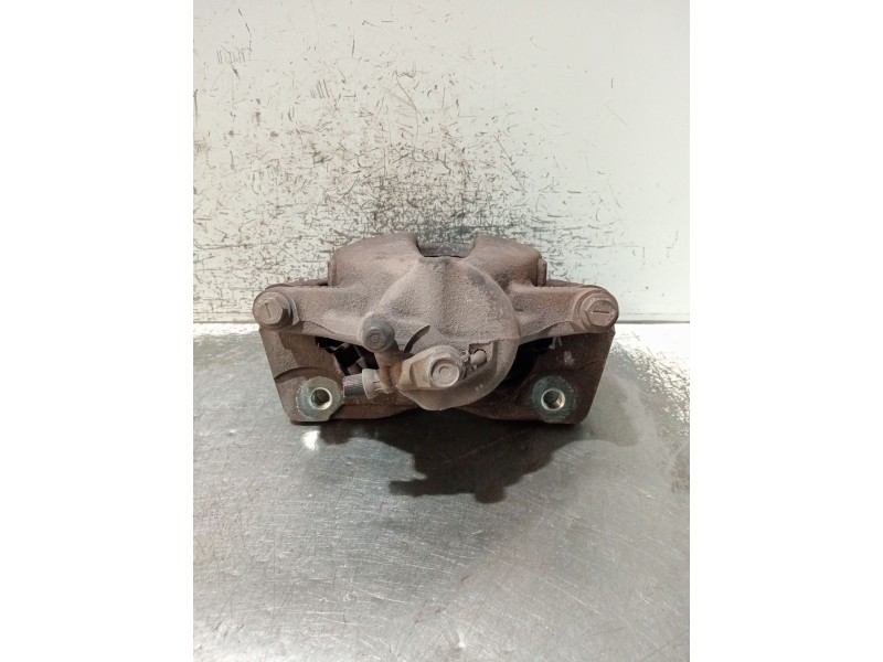 Recambio de pinza freno delantera izquierda para toyota auris (_e15_) 1.4 d-4d (nde150_) referencia OEM IAM Y01985  