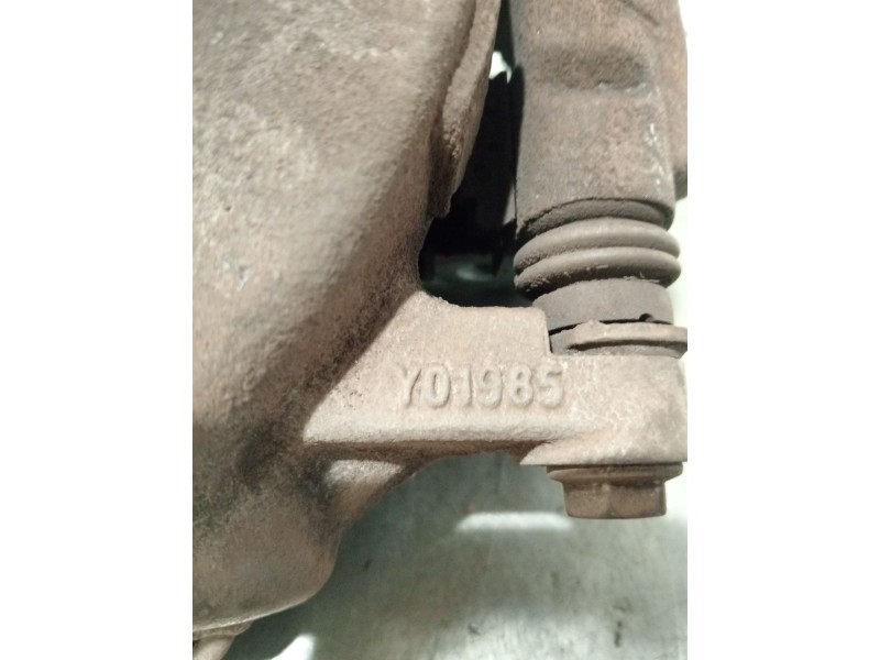 Recambio de pinza freno delantera izquierda para toyota auris (_e15_) 1.4 d-4d (nde150_) referencia OEM IAM Y01985  