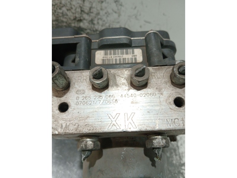 Recambio de abs para toyota auris (_e15_) 1.4 d-4d (nde150_) referencia OEM IAM 0265950512 0265235065 4454002060