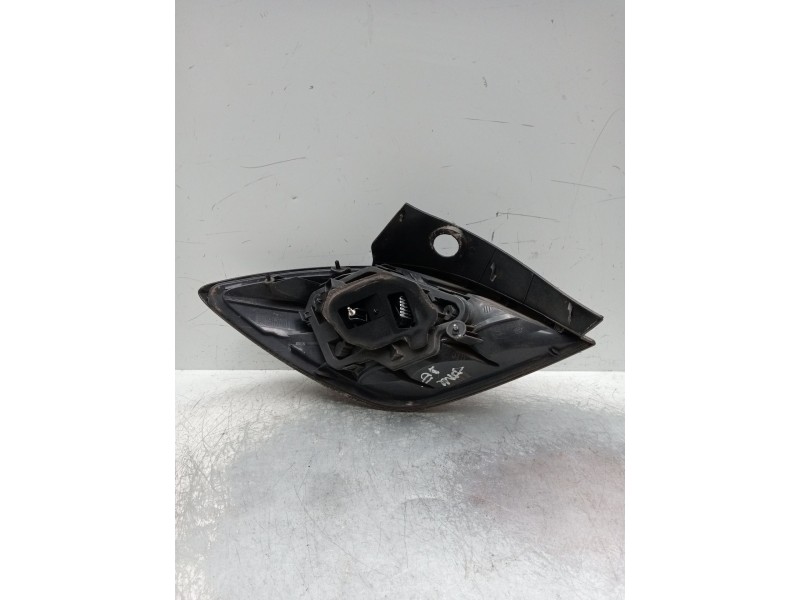 Recambio de piloto trasero derecho para opel astra h gtc (a04) 1.7 cdti (l08) referencia OEM IAM 13252444 93357460 