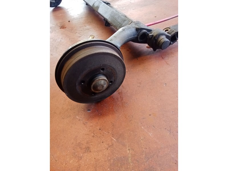 Recambio de puente trasero para renault kangoo (kc0/1_) d 65 1.9 (kc0e, kc02, kc0j, kc0n) referencia OEM IAM   tambor