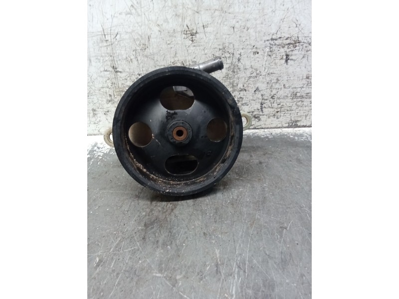 Recambio de bomba direccion para nissan x-trail i (t30) 2.5 4x4 referencia OEM IAM 8H305  