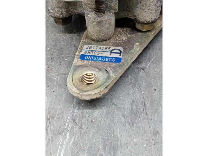 Recambio de bomba direccion para nissan x-trail i (t30) 2.5 4x4 referencia OEM IAM 8H305  