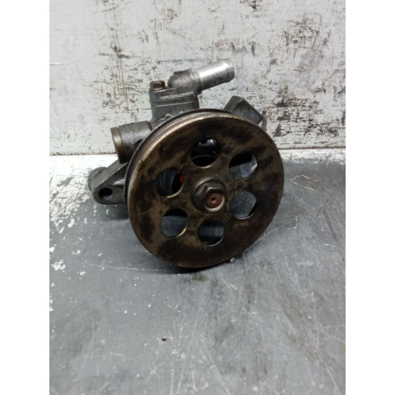 Recambio de bomba direccion para honda civic vi hatchback (ej, ek) 1.5 i (ek3) referencia OEM IAM C.MOTOR D15Z6  