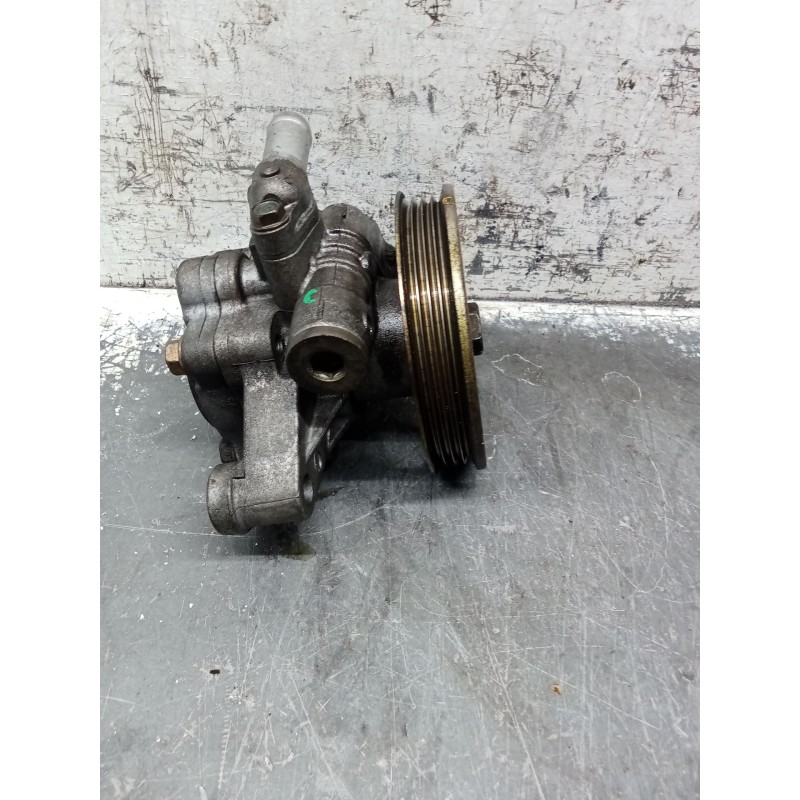 Recambio de bomba direccion para honda civic vi hatchback (ej, ek) 1.5 i (ek3) referencia OEM IAM C.MOTOR D15Z6  