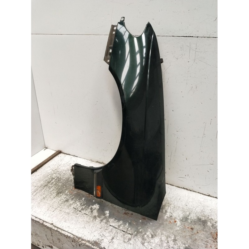 Recambio de aleta delantera izquierda para opel omega b (v94) 2.5 td (f69, m69, p69) referencia OEM IAM   