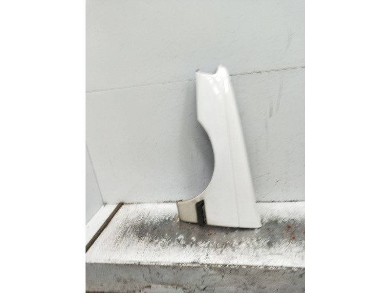 Recambio de aleta delantera izquierda para peugeot 405 i (15b) 1.8 turbo diesel referencia OEM IAM   