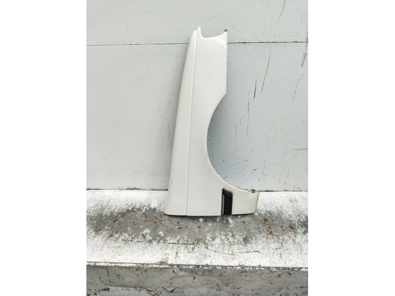 Recambio de aleta delantera derecha para peugeot 405 i (15b) 1.8 turbo diesel referencia OEM IAM   