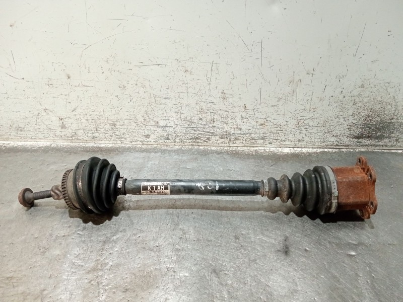 Recambio de transmision delantera izquierda para audi a4 b6 avant (8e5) 2.0 referencia OEM IAM 8E0407271AH  