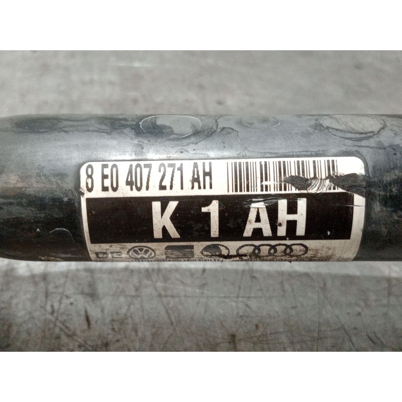 Recambio de transmision delantera izquierda para audi a4 b6 avant (8e5) 2.0 referencia OEM IAM 8E0407271AH  