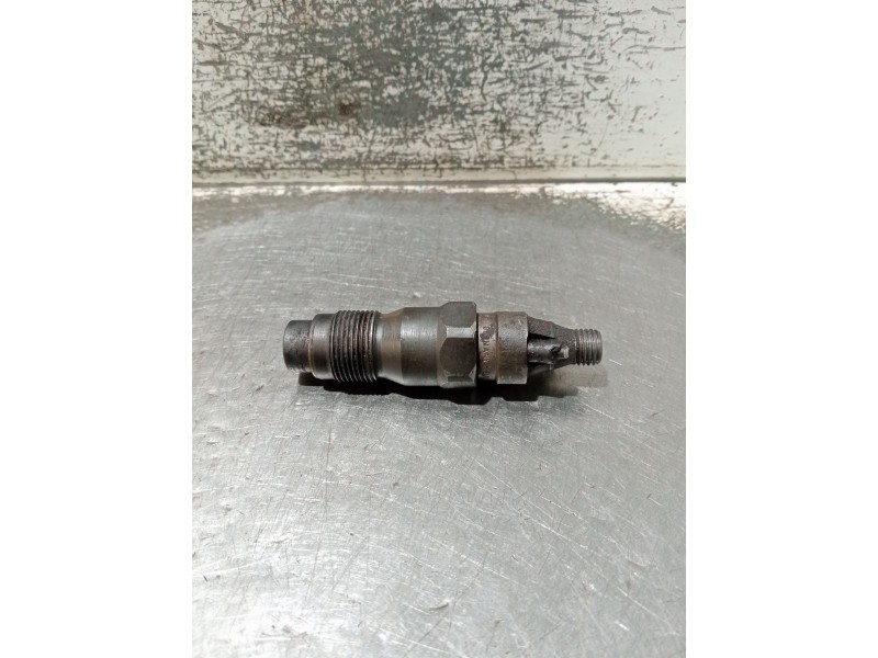 Recambio de inyector para bmw 5 (e39) 525 tds referencia OEM IAM KCA21S71 BOSCH 