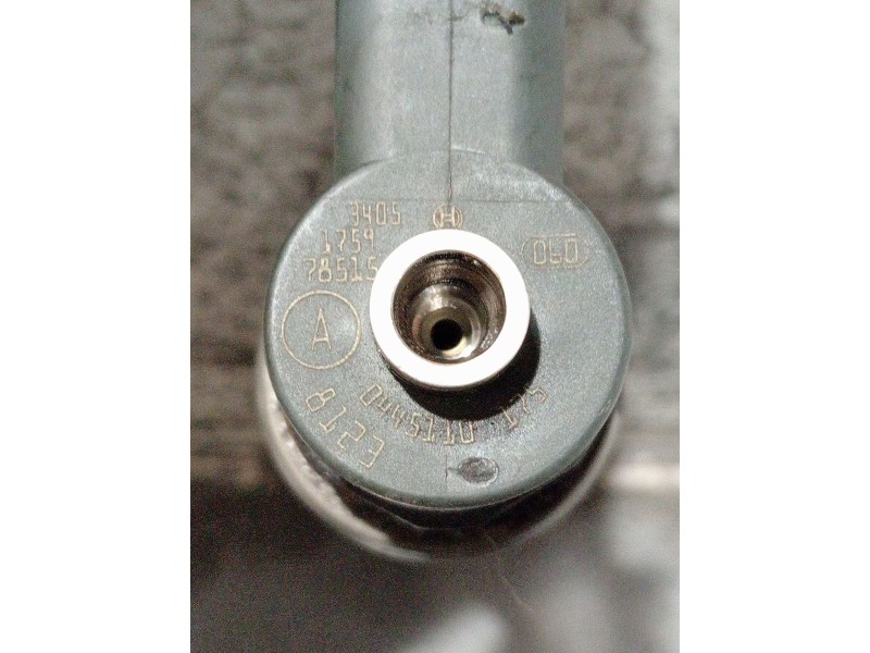 Recambio de inyector para opel astra h gtc (a04) 1.7 cdti (l08) referencia OEM IAM 0445110175 BOSCH 