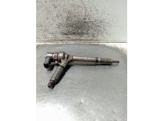 Recambio de inyector para opel astra h gtc (a04) 1.7 cdti (l08) referencia OEM IAM 0445110175 BOSCH  2