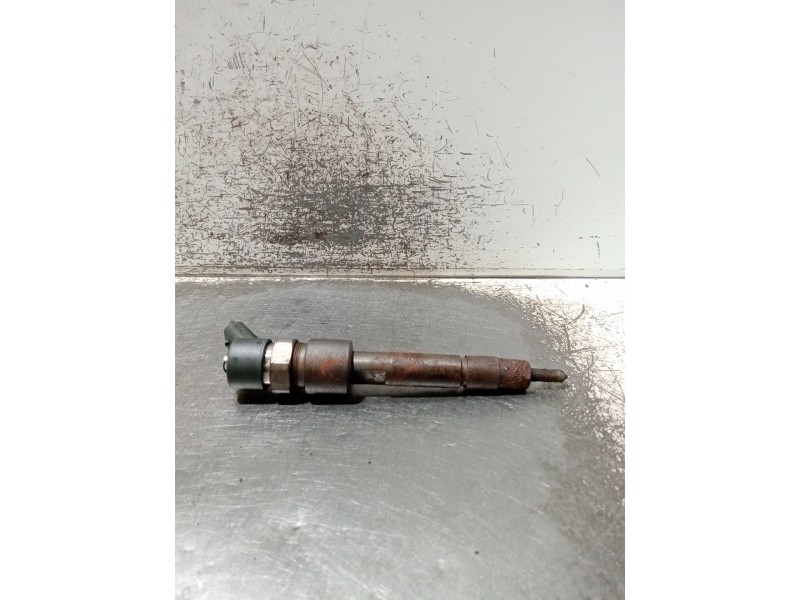 Recambio de inyector para fiat doblo cargo (223) 1.9 jtd furg. acristalado referencia OEM IAM 0445110119 BOSCH 