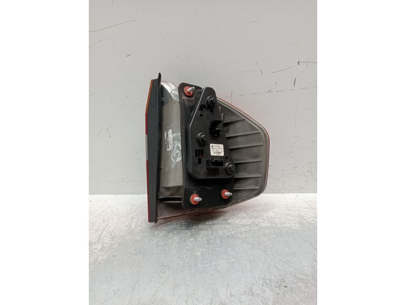 Recambio de piloto trasero izquierdo para bmw x3 (e83) 2.0 d referencia OEM IAM 409041 3418437 