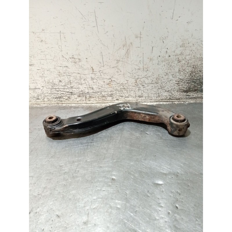 Recambio de brazo suspension superior trasero izquierdo para audi a4 b6 avant (8e5) 2.0 referencia OEM IAM   