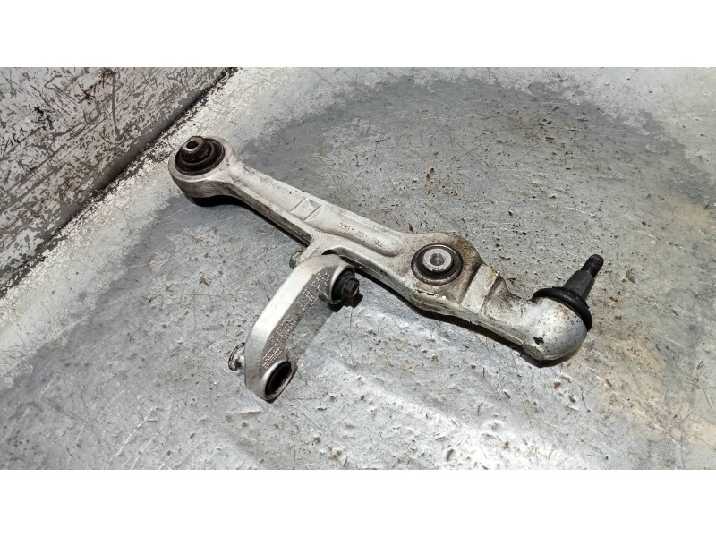 Recambio de brazo suspension inferior delantero derecho para audi a4 avant (8e) 1.9 tdi (96kw) referencia OEM IAM  8E0407155E 