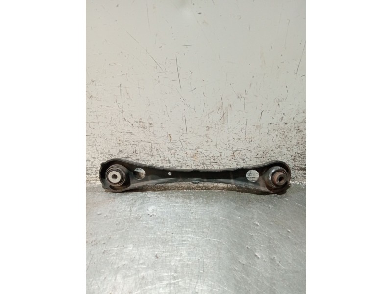 Recambio de brazo suspension superior trasero izquierdo para audi a4 b6 avant (8e5) 2.0 referencia OEM IAM   