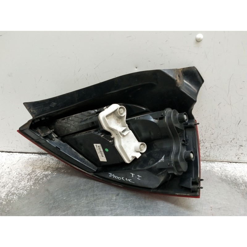 Recambio de piloto trasero izquierdo para renault megane ii (bm0/1_, cm0/1_) 1.6 16v (bm0c, cm0c) referencia OEM IAM 8200073236 