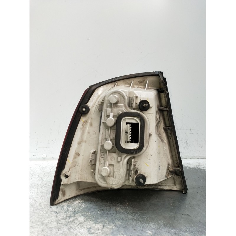 Recambio de piloto trasero derecho para opel astra g hatchback (t98) 2.0 di (f08, f48) referencia OEM IAM 084421916R  