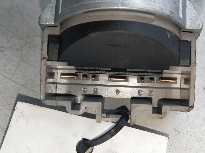 Recambio de conmutador de arranque para ford c-max (cb3) 1.8 flexifuel cat referencia OEM IAM 3M513F880AD  