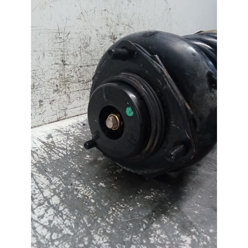 Recambio de amortiguador trasero derecho para nissan x-trail i (t30) 2.5 4x4 referencia OEM IAM 553028H304  