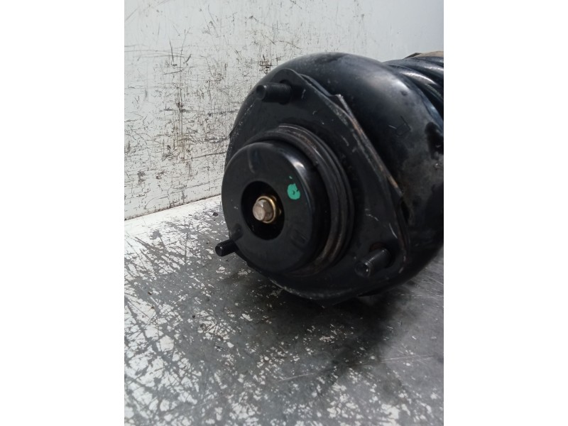 Recambio de amortiguador trasero derecho para nissan x-trail i (t30) 2.5 4x4 referencia OEM IAM 553028H304  