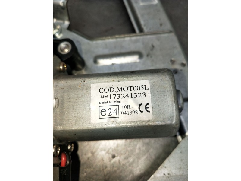 Recambio de elevalunas delantero izquierdo para smart fortwo coupé (450) 0.7 (450.352, 450.332) referencia OEM IAM 173241323 2P 