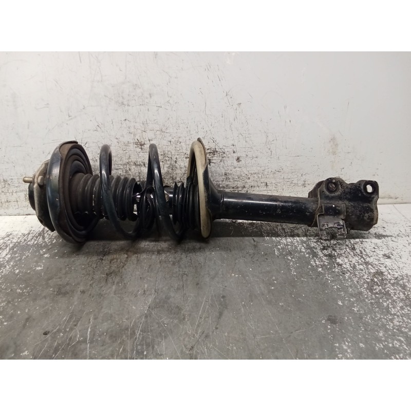 Recambio de amortiguador delantero izquierdo para nissan x-trail i (t30) 2.5 4x4 referencia OEM IAM 543038H700  