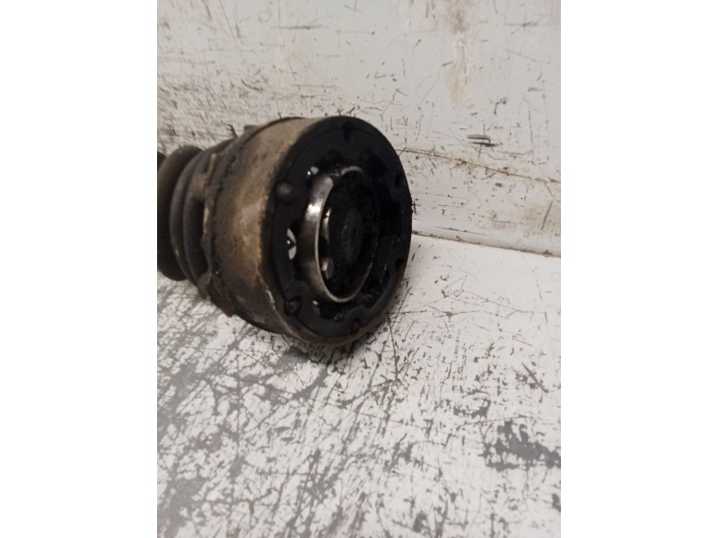 Recambio de transmision delantera izquierda para volkswagen passat b3/b4 (3a2, 35i) 2.0 referencia OEM IAM   