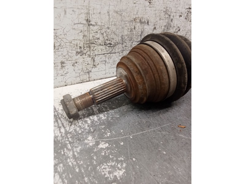 Recambio de transmision delantera izquierda para volkswagen passat b3/b4 (3a2, 35i) 2.0 referencia OEM IAM   