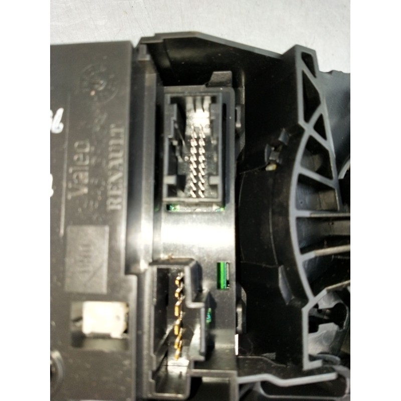 Recambio de mando luces para renault scénic ii (jm0/1_) 1.6 (jm0c, jm0j, jm1b) referencia OEM IAM 820012772704F  