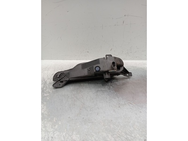 Recambio de faro antiniebla derecho para land rover range rover evoque (l538) 2.0 d 4x4 referencia OEM IAM gj3215200aa 19806300 