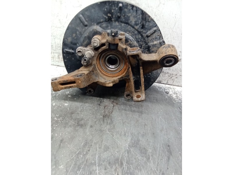 Recambio de mangueta trasera izquierda para nissan x-trail i (t30) 2.5 4x4 referencia OEM IAM   