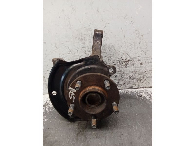 Recambio de mangueta delantera derecha para nissan x-trail i (t30) 2.5 4x4 referencia OEM IAM   