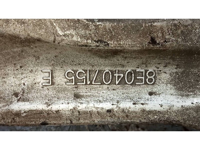 Recambio de brazo suspension inferior delantero izquierdo para audi a4 avant (8e) 1.9 tdi (96kw) referencia OEM IAM 8E0407155E  