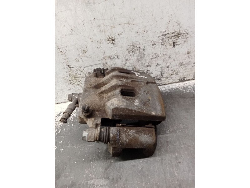 Recambio de pinza freno delantera derecha para nissan x-trail i (t30) 2.5 4x4 referencia OEM IAM   