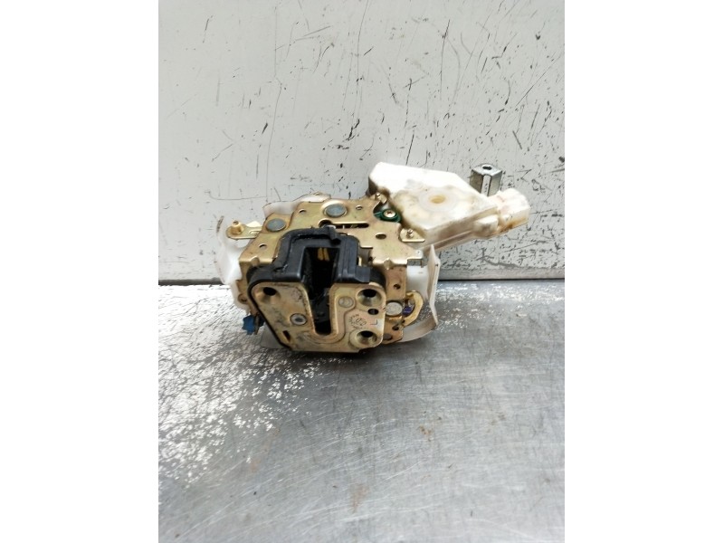 Recambio de motor cierre centralizado delantero izquierdo para nissan x-trail i (t30) 2.5 4x4 referencia OEM IAM 80553AA210 5P 
