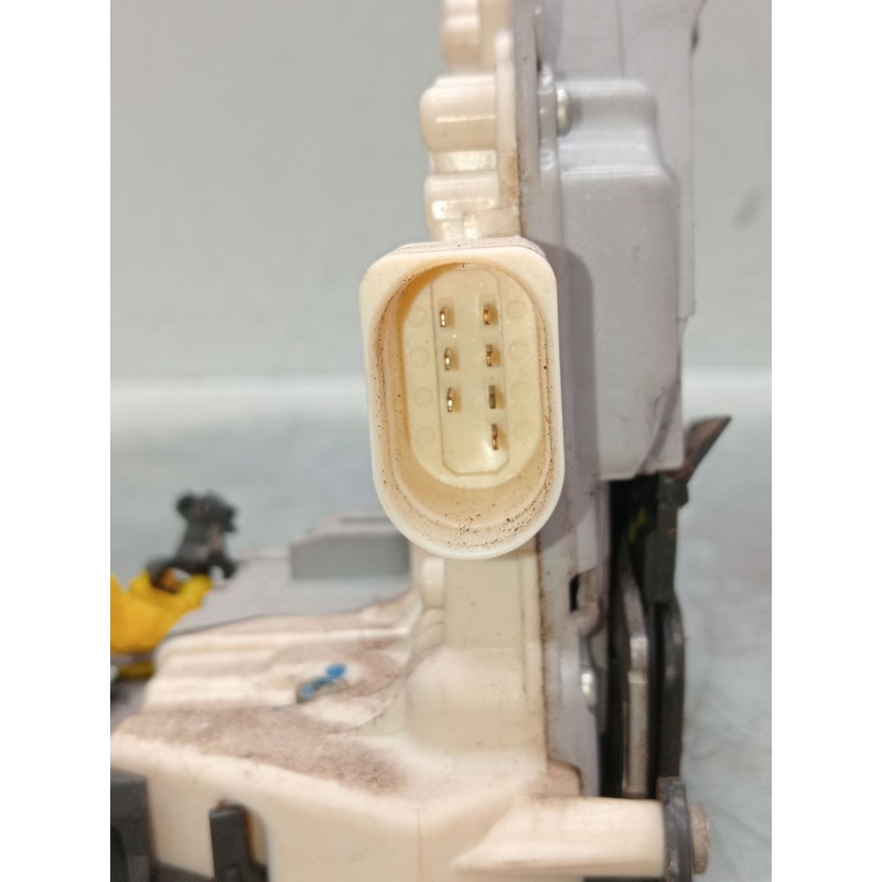 Recambio de motor cierre centralizado trasero derecho para seat leon (1p1) 2.0 tdi 16v referencia OEM IAM 1p0839016 5p 