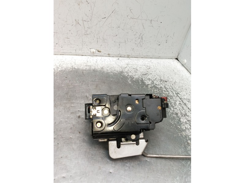 Recambio de motor cierre centralizado delantero derecho para audi a4 b6 avant (8e5) 2.0 referencia OEM IAM 8E1837016C 5P 