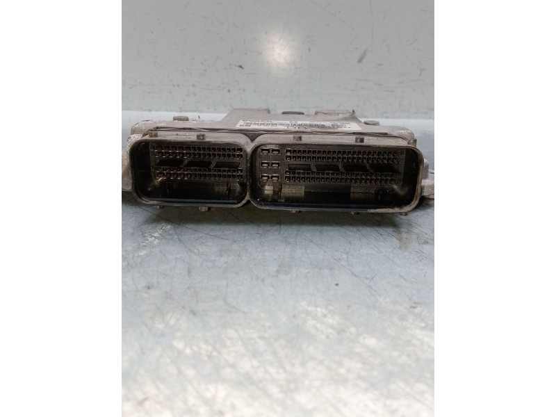 Recambio de centralita motor uce para opel astra h gtc (a04) 1.7 cdti (l08) referencia OEM IAM 0281012694  