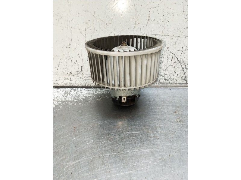 Recambio de motor calefaccion para nissan x-trail i (t30) 2.5 4x4 referencia OEM IAM   