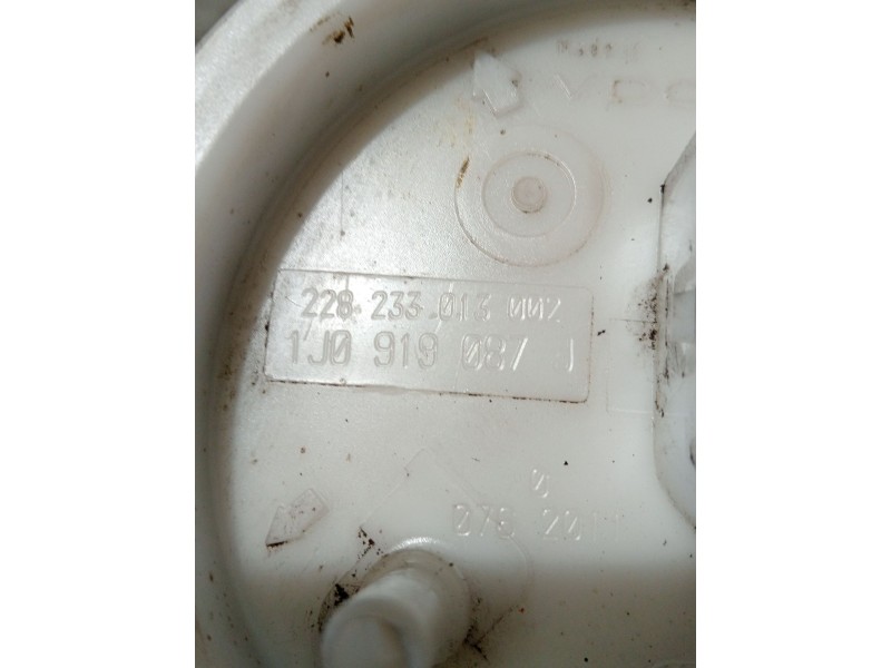 Recambio de bomba combustible para seat toledo ii (1m2) 1.6 16v referencia OEM IAM 1J0919087J 228233013002 