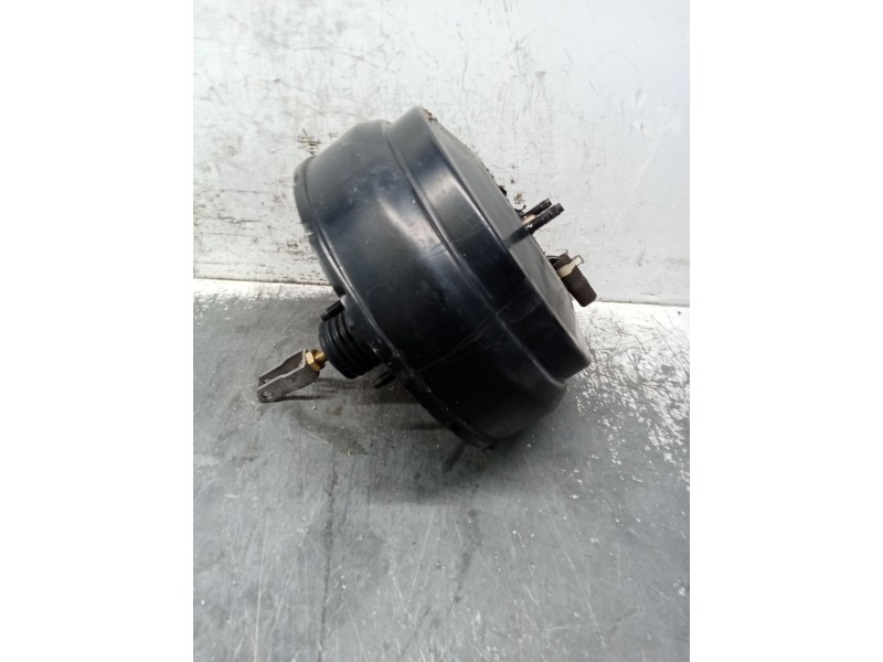 Recambio de servofreno para nissan x-trail i (t30) 2.5 4x4 referencia OEM IAM 8H7533620  