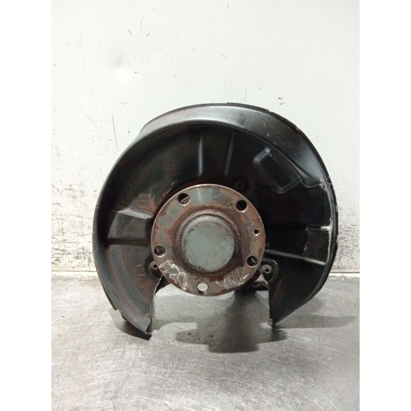 Recambio de mangueta trasera derecha para audi a4 b6 avant (8e5) 2.0 referencia OEM IAM 8E0615612J  